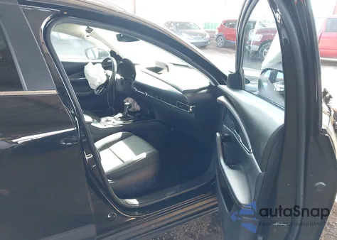 2025 Mazda Cx-30 2.5 S Preferred Package z USA, uszkodzony, nr VIN 3MVDMBCM6SM764031